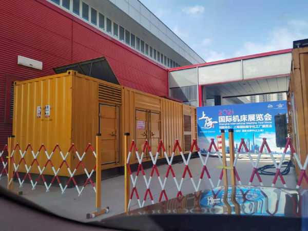监利发电车出租-发电机无电压或电压太低怎么办?