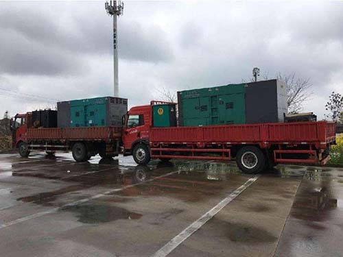 监利涂抹密封胶后，需要等待多长时间才能安装水冷式机油散热器密封件？